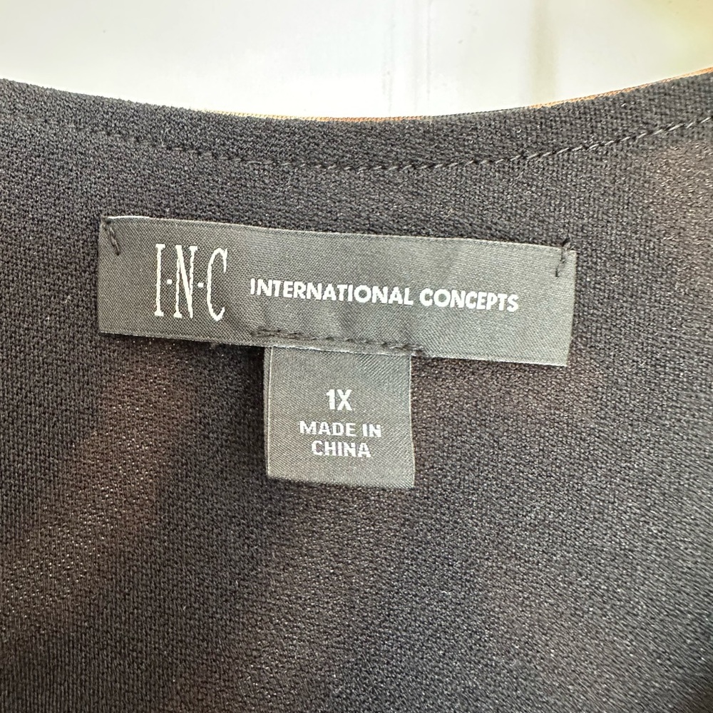 INC International Concepts Charcoal Top - Picture 2 of 2
